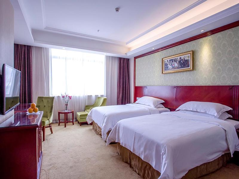 Vienna Hotel - Jinzhou Branch Гуанчжоу Экстерьер фото